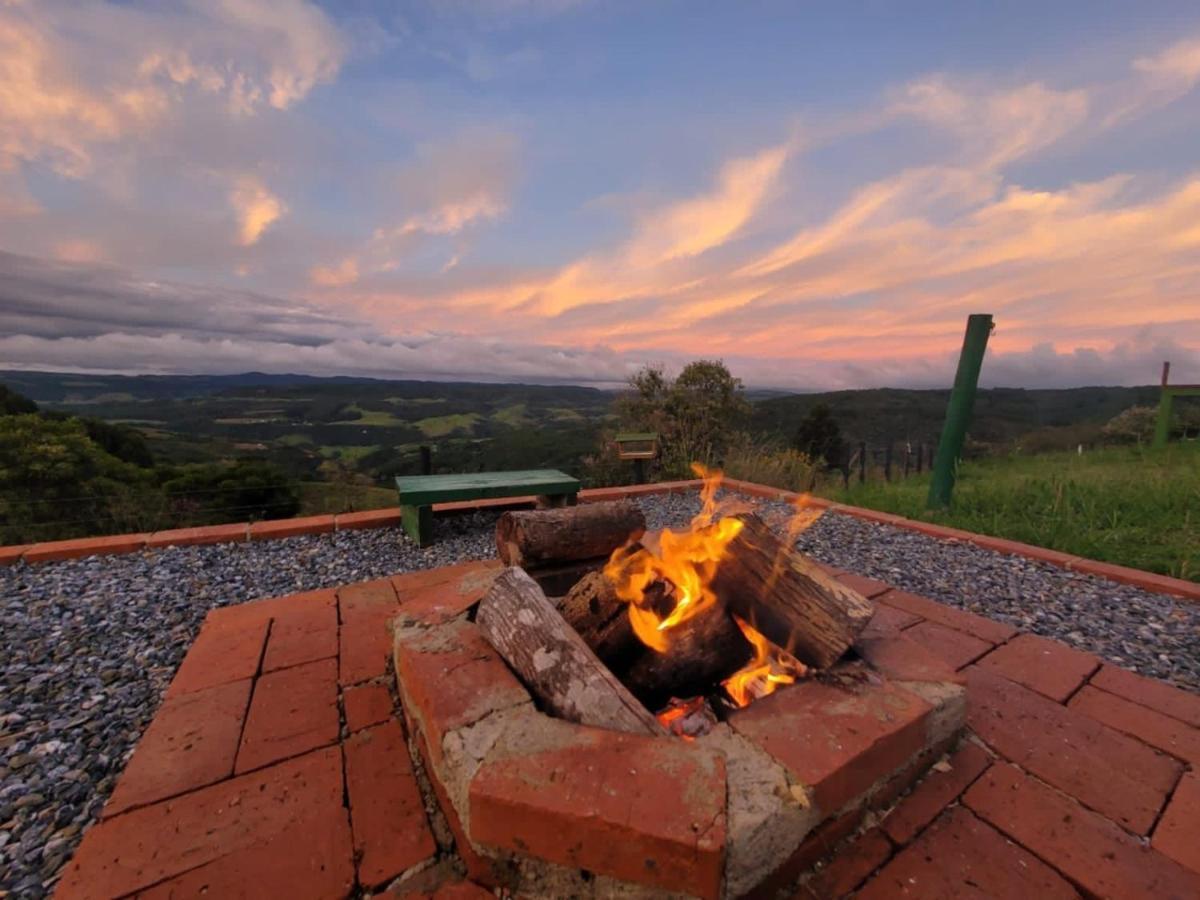 アウフレド・ヴァギネル Refugio Da Montanha Brasil Loft & Panoramic Viewヴィラ エクステリア 写真